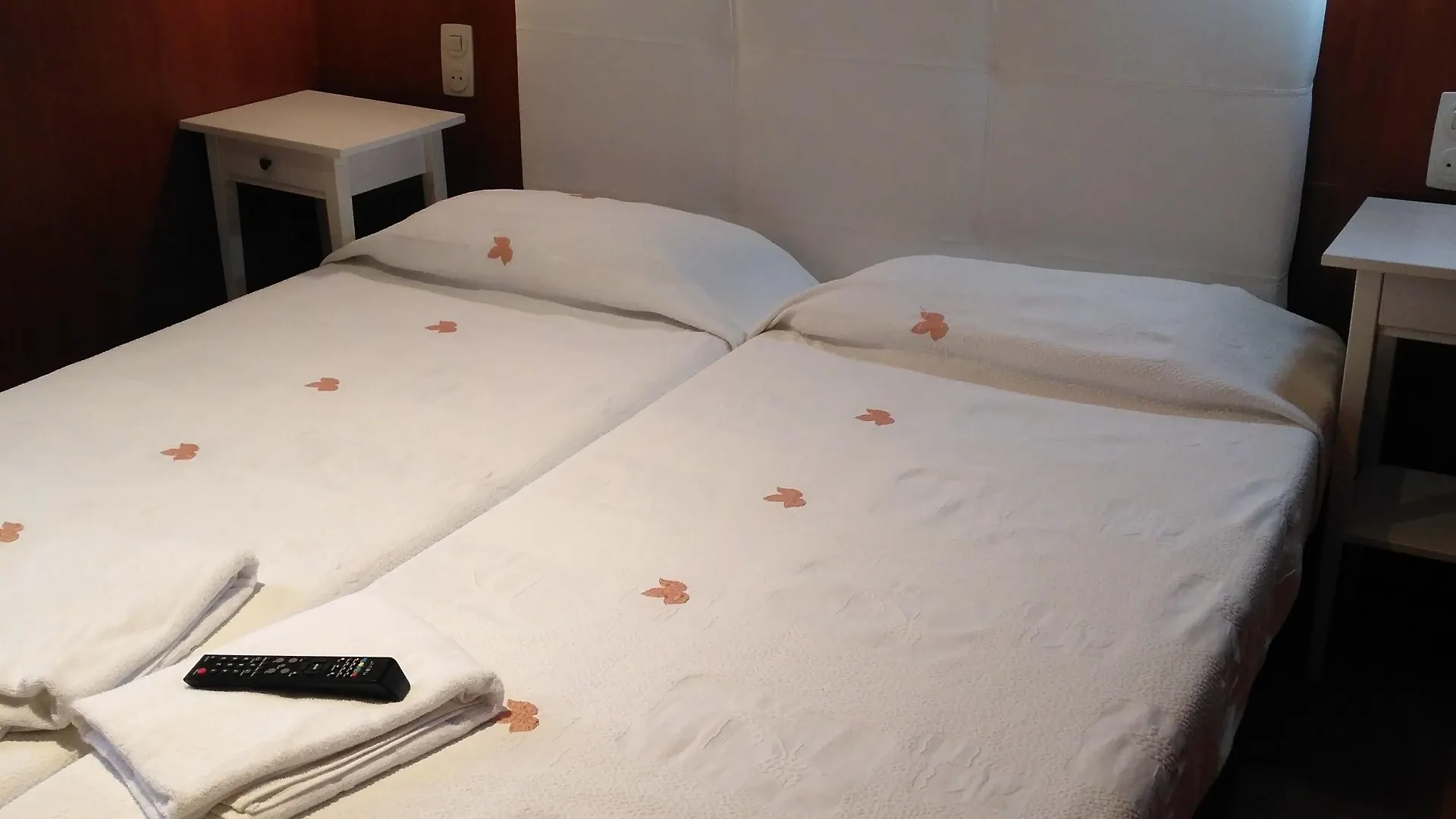 Hostal Porta De Nuria ريب دي فريزر إسبانيا