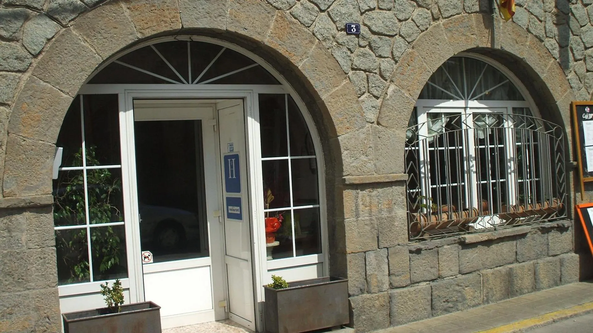 بيت ضيافة Hostal Porta De Nuria ريب دي فريزر