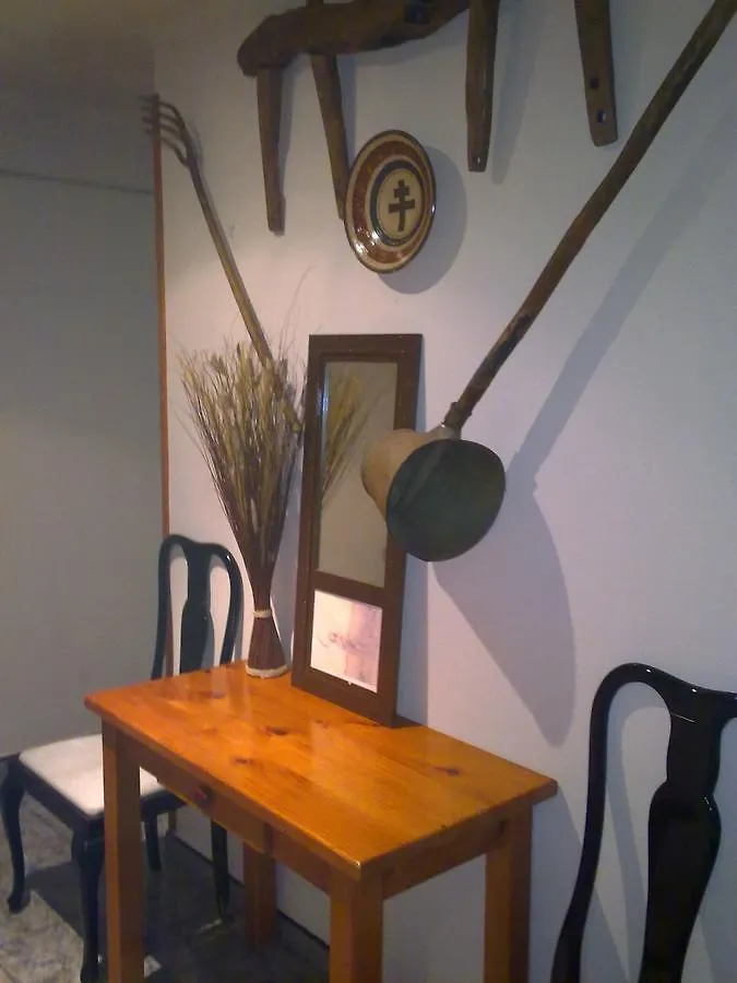 Hostal Porta De Nuria ريب دي فريزر بيت ضيافة