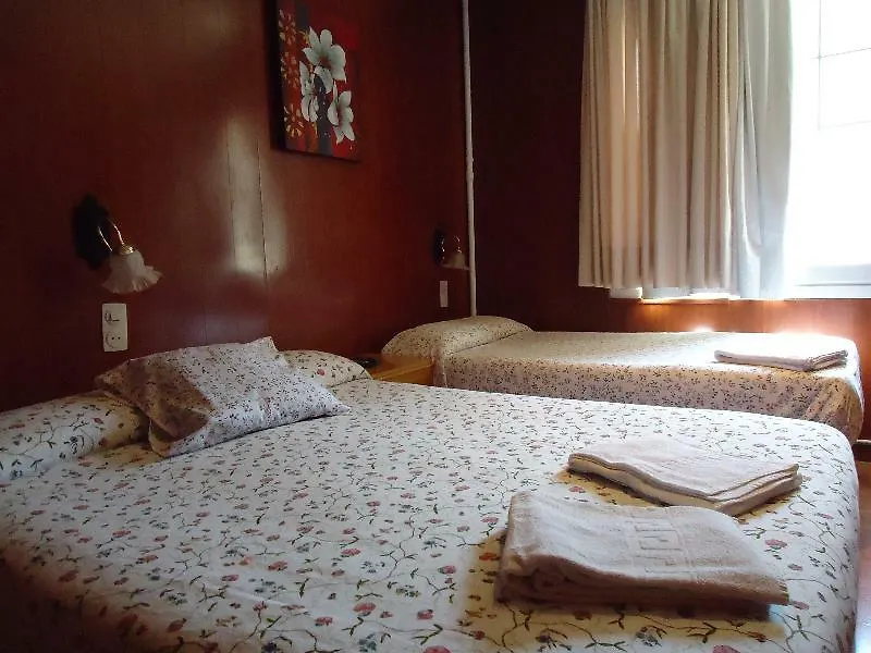 Hostal Porta De Nuria ريب دي فريزر